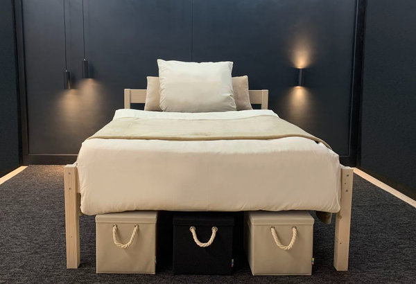 Seniorenbett mit Kopfteil 160x200 cm Bett Massivholz H75-45